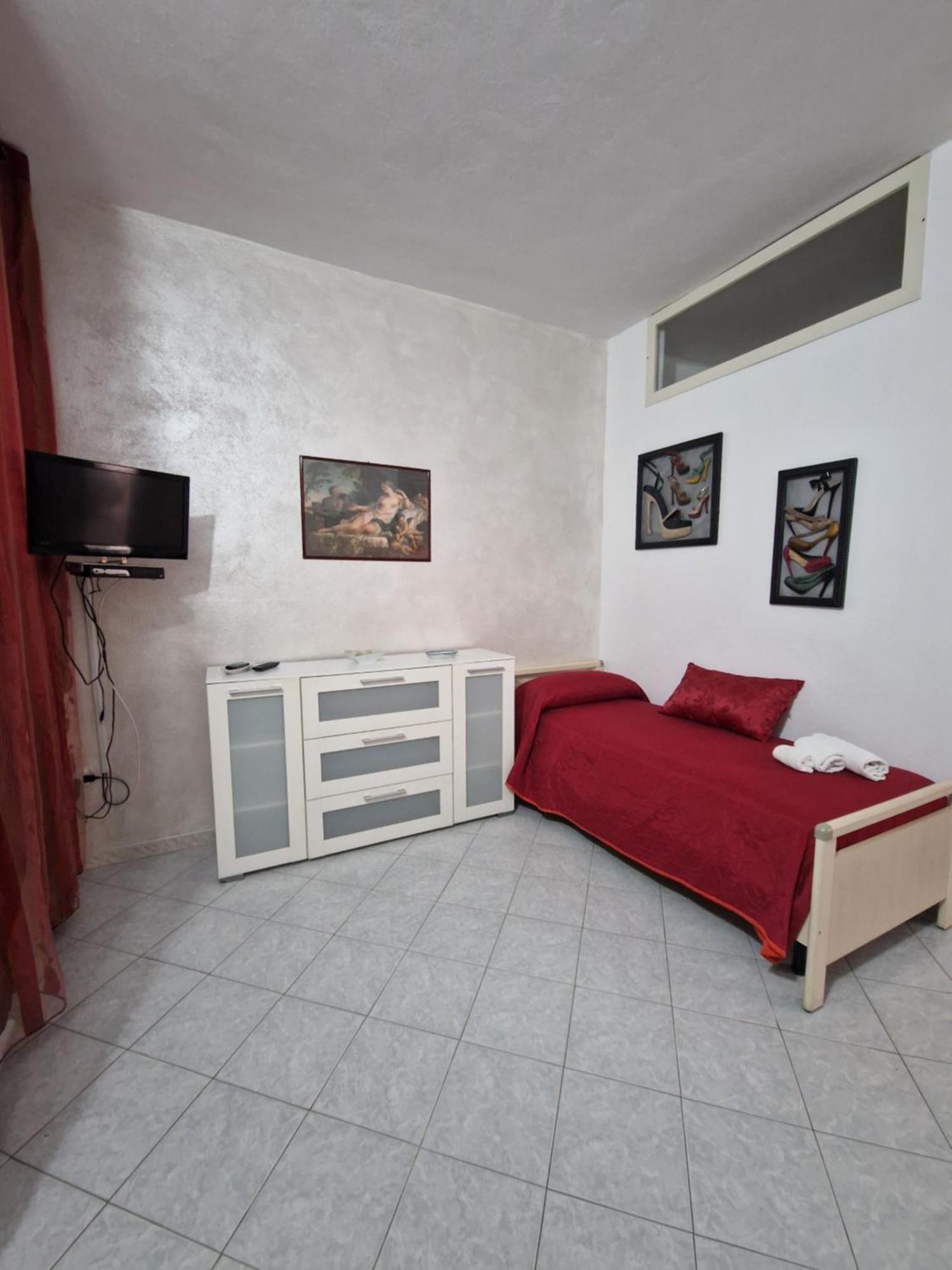 Santa Venere Apartments "Parcheggio Privato" Ricarica Auto Elettriche Тропея Экстерьер фото