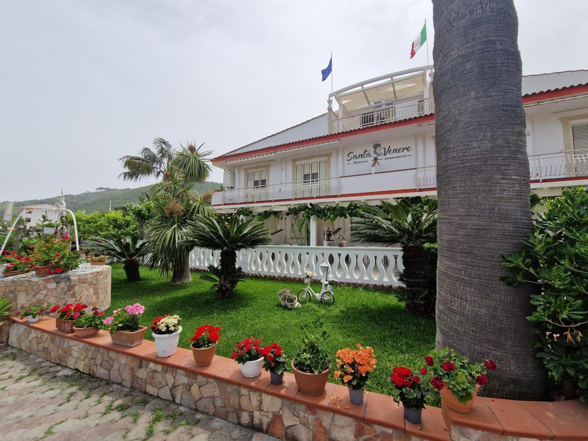 Santa Venere Apartments "Parcheggio Privato" Ricarica Auto Elettriche Тропея Экстерьер фото